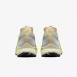 Pegasus Trail 4 Grey