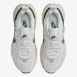 V2K Run White